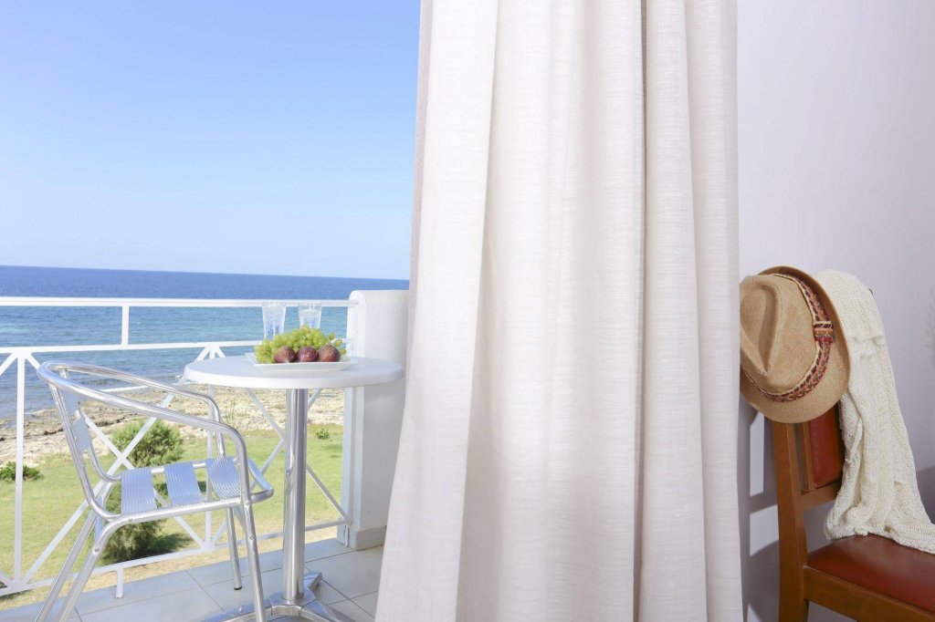 Фото Hotel Artina Nuovo