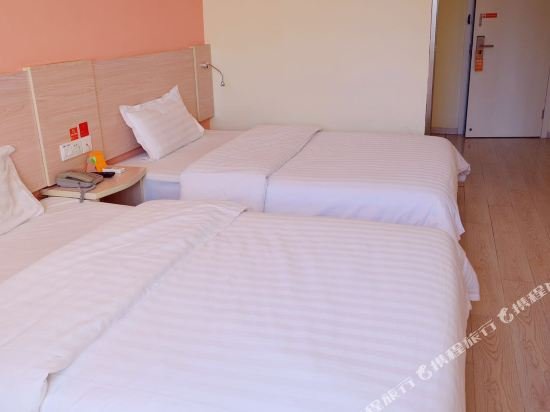 Фото 7Days Inn Tianjin Haihe East Road Wanda Centre