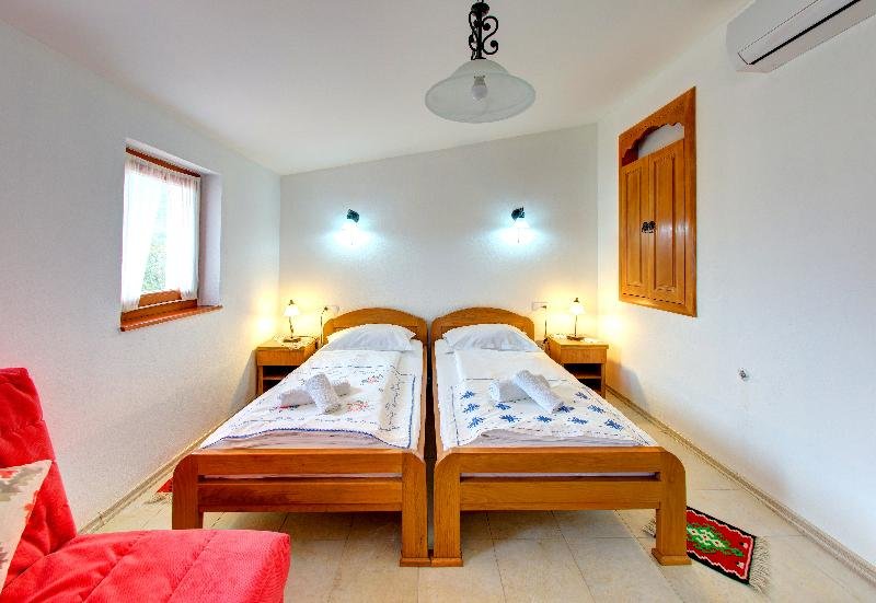 Фото Hotel Almira