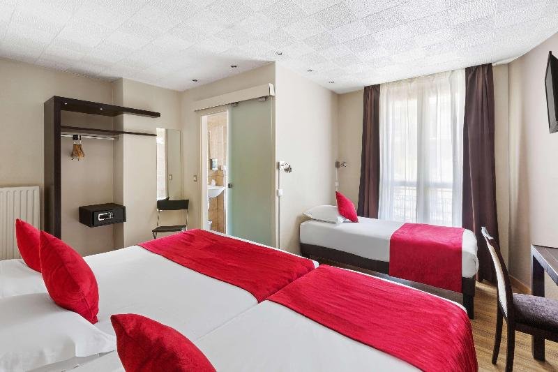 Фото Sure Hotel by Best Western Paris Gare du Nord