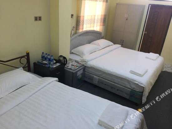 Фото 121 Hotel Yangon