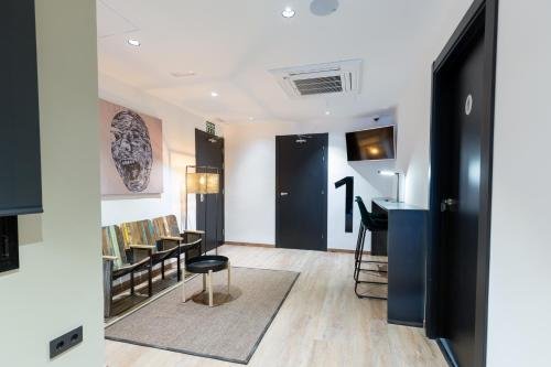 Фото Airhostel Barcelona Aeropuerto