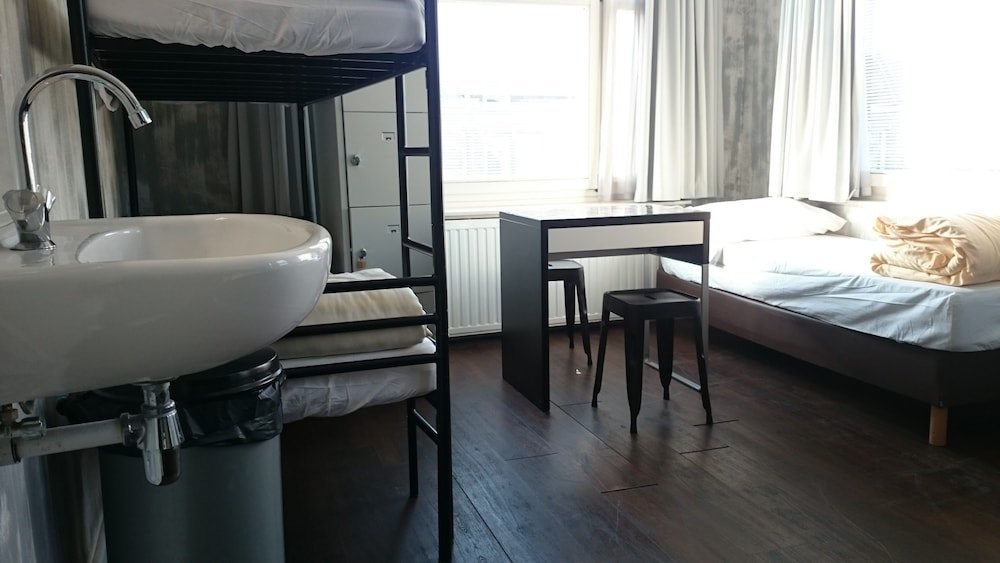 Фото Amigo Hostel