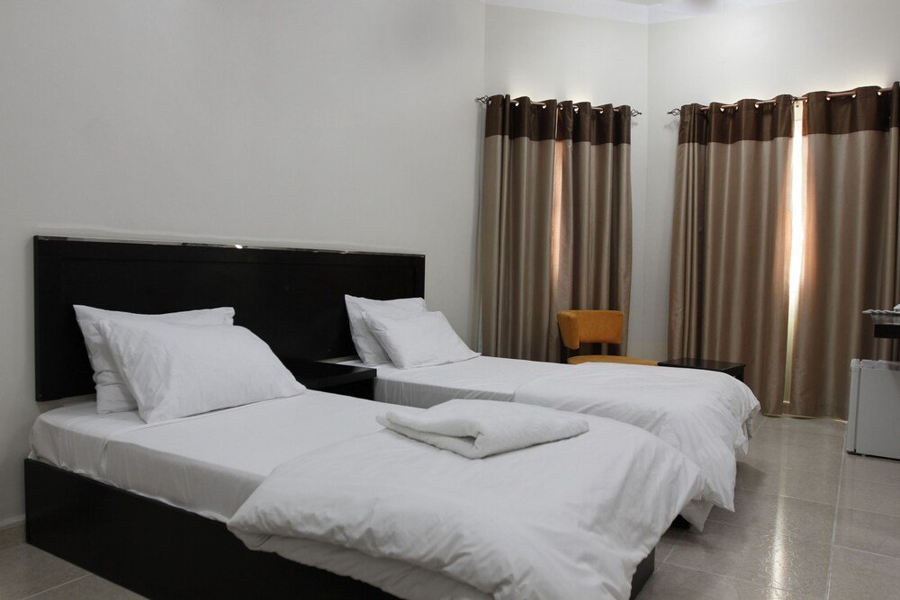 Фото Al Multaqa Hotel