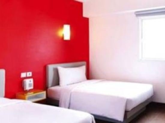 Фото Amaris Hotel Malang