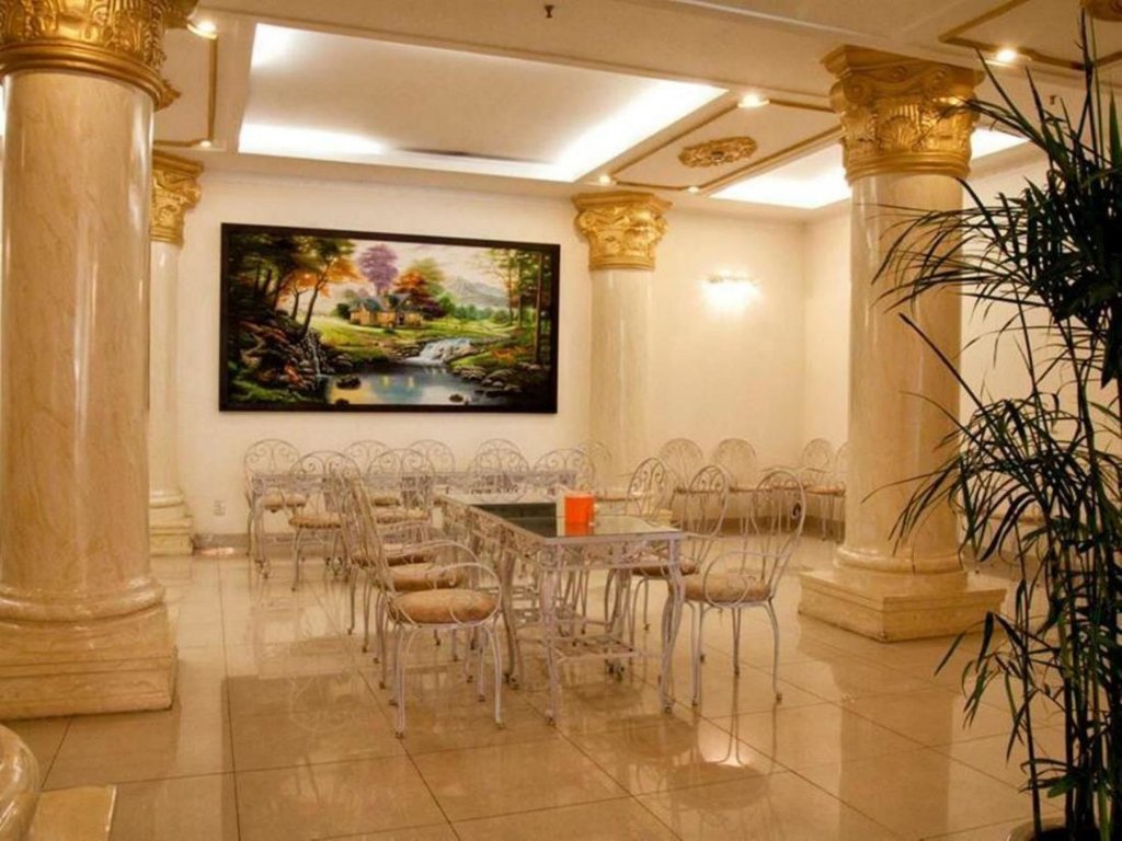 Фото Phi Phung Hotel