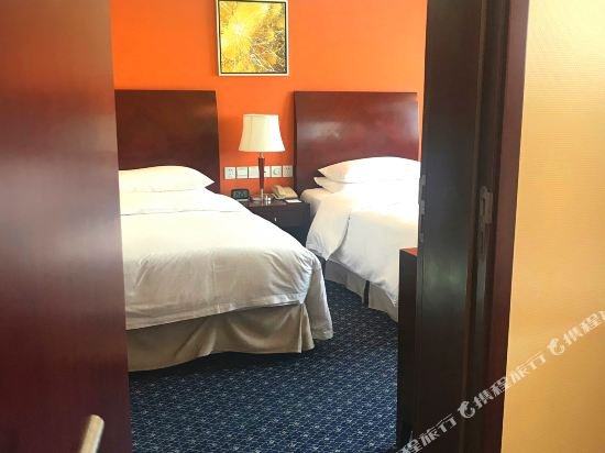 Фото Argyle International Airport Hotel Shanghai