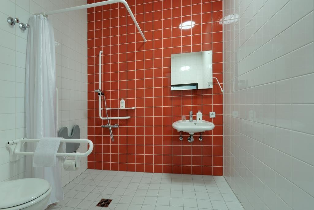 Фото B&b Hotel Hamburg City-Ost