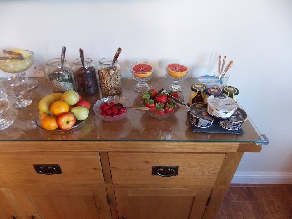 Фото Craig Eithin B & B Holyhead