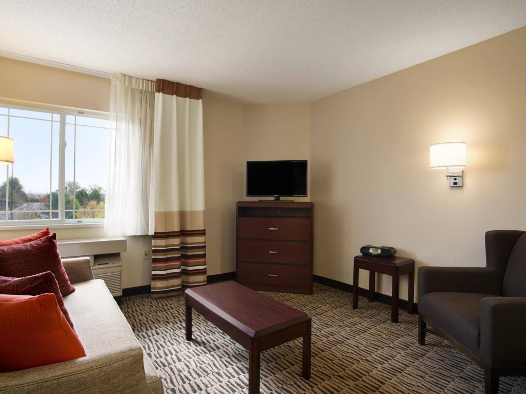 Фото MainStay Suites Orlando Altamonte Springs