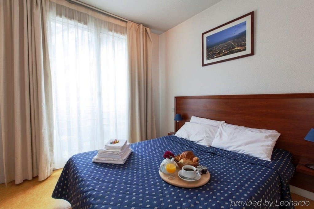 Фото Residhotel Grenoble Grenette