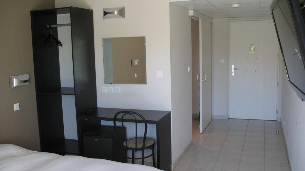 Фото Fasthôtel Montpellier Baillargues