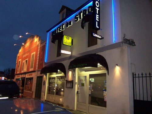 Гостиница Hotel du Stade в Боне