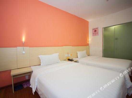 Фото 7 Days Inn Foshan Dongfang Plaza Wal-Mart Branch