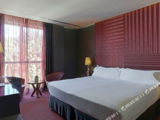 Фото Hotel MiM Sitges