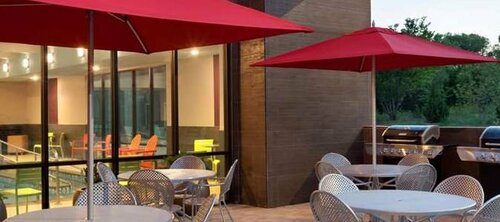Гостиница Home2Suites by Hilton Edmond в Эдмонде