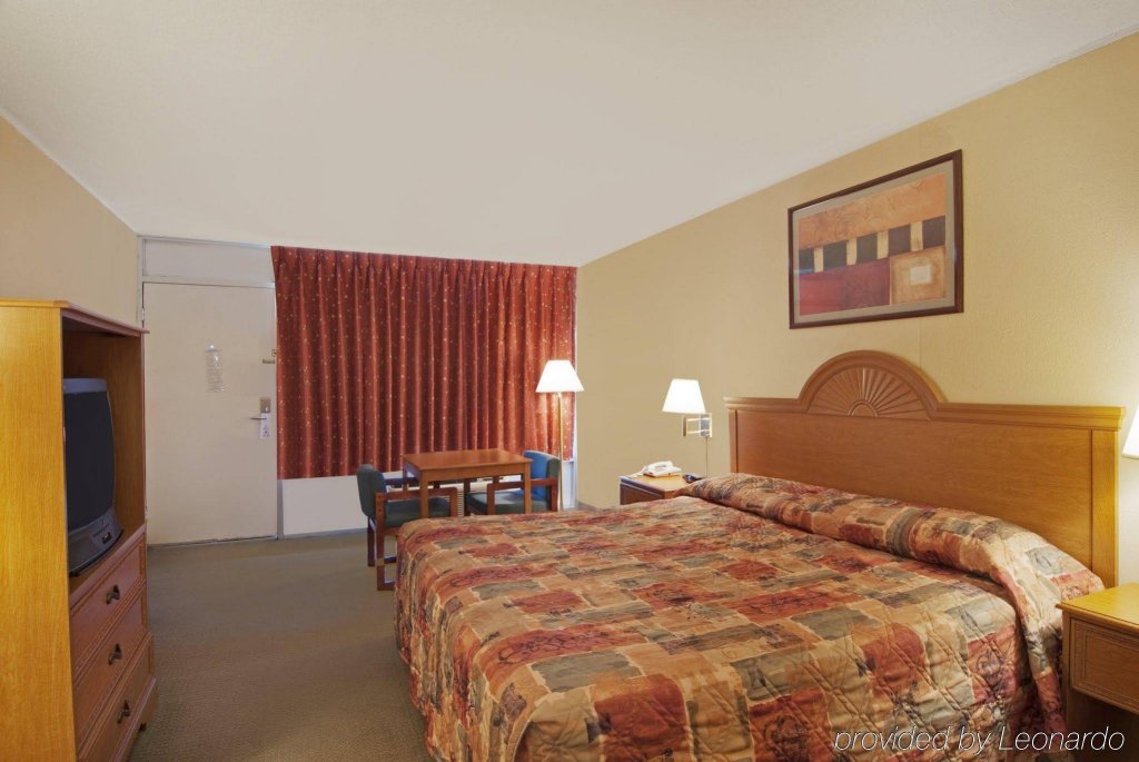 Фото Oyo Hotel Jennings I-10