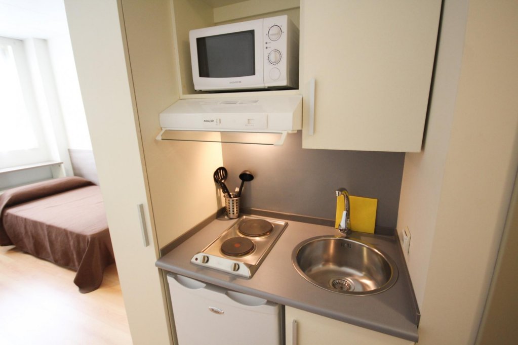 Фото Vertice Roomspace Madrid