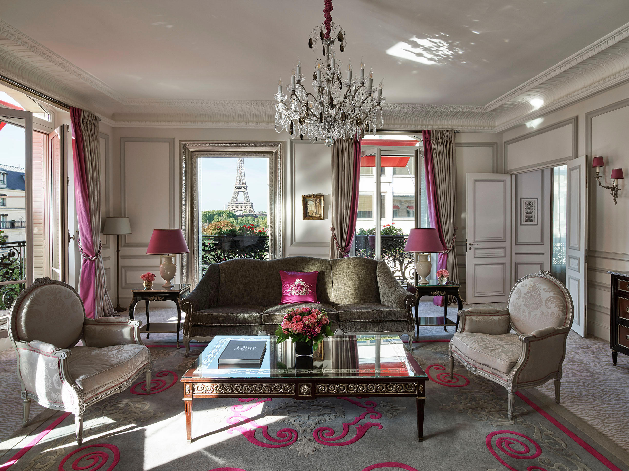 Фото Hotel Plaza Athenee