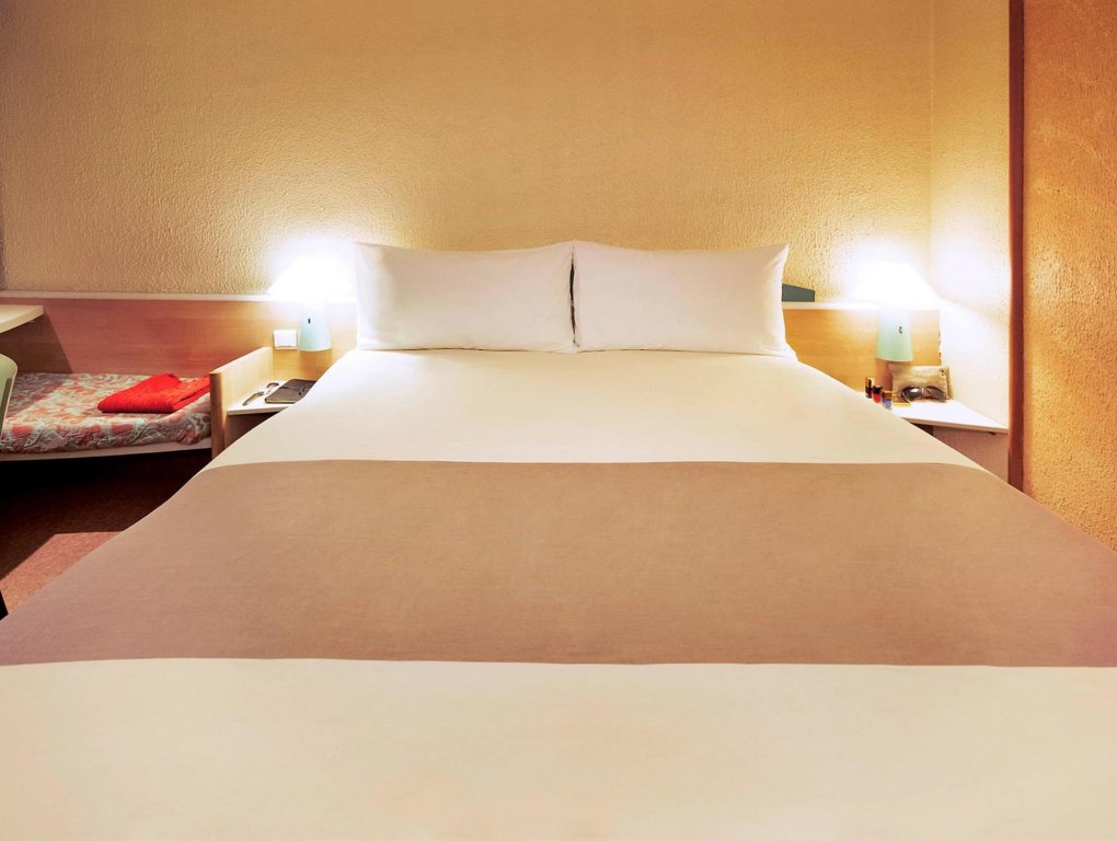 Фото Ibis Utrecht