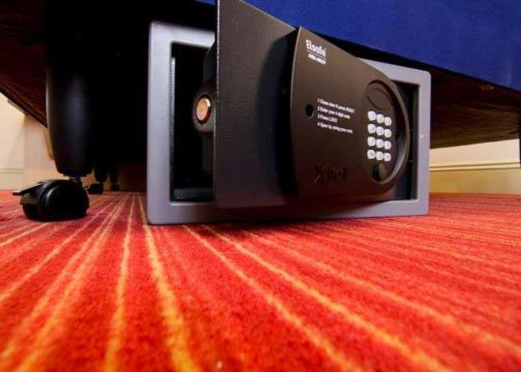 Фото Park Grand Mayfair