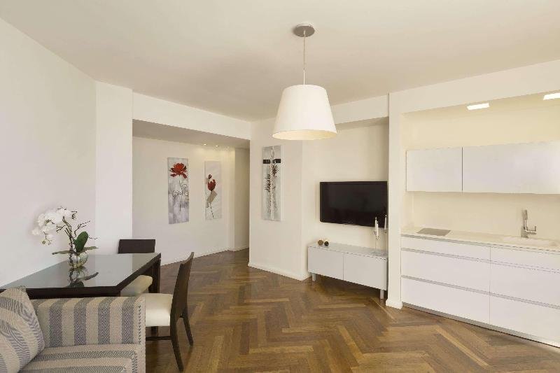 Фото Ramada Hotel & Suites by Wyndham Netanya