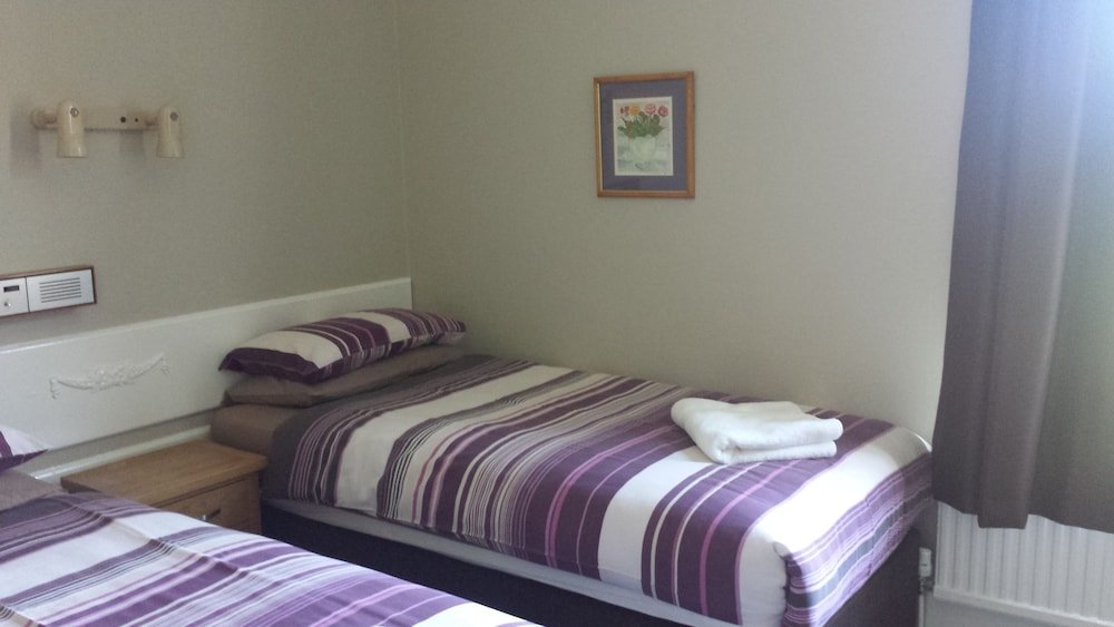 Фото Brook Hotel