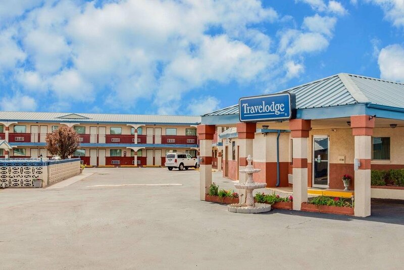 Гостиница Travelodge by Wyndham Lincoln Near White Mountain