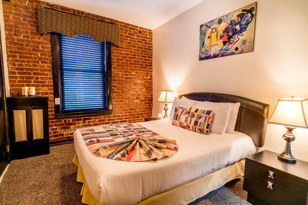 Фото Royal Park Hotel