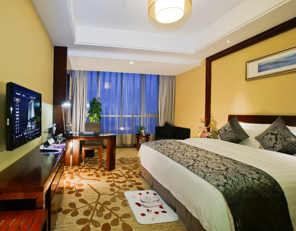 Фото Nade Freedom Hotel