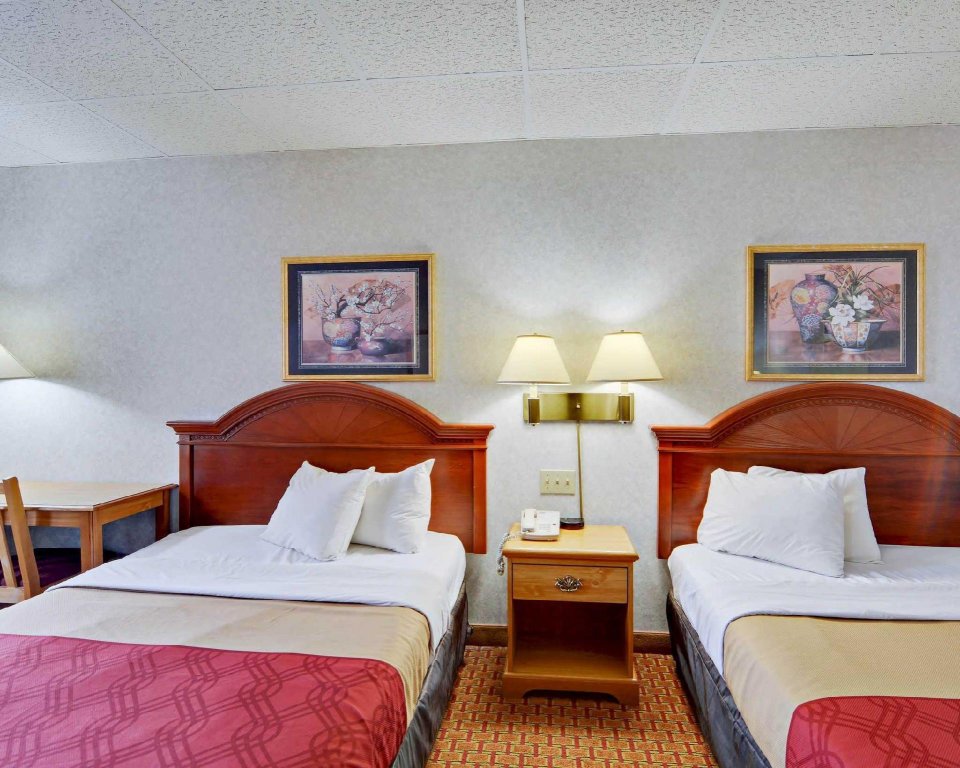 Фото Econo Lodge Wytheville I-77 & I-81