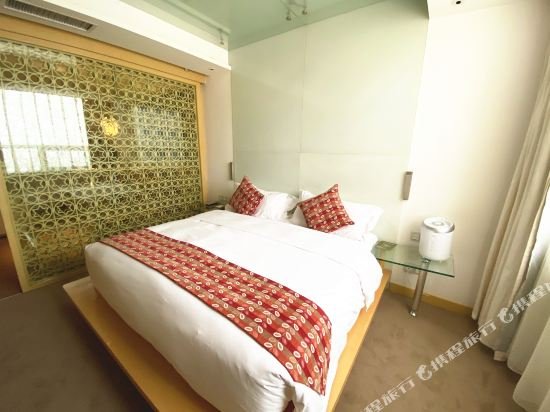 Фото Grand Mercure Urumqi Hualing