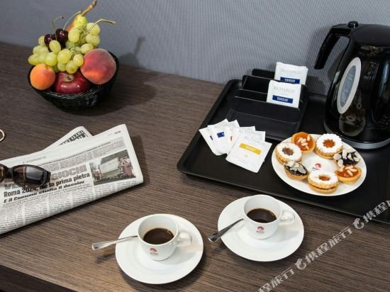 Фото Monti Palace Hotel