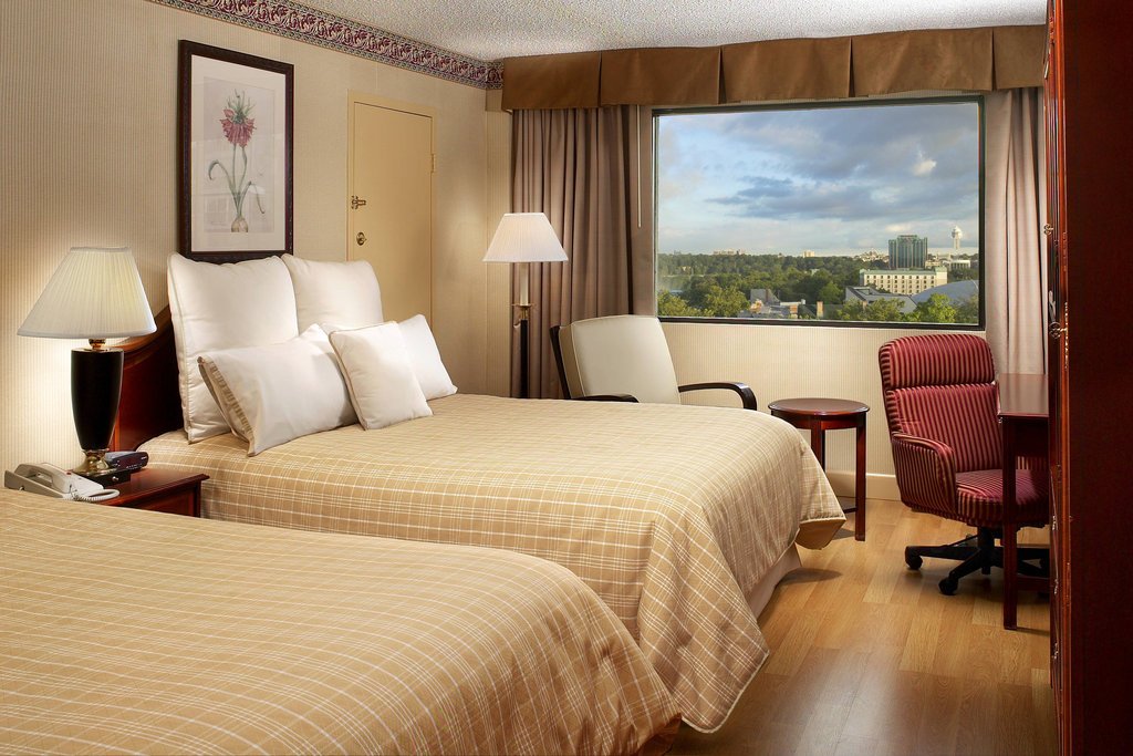 Фото Niagara Riverside Resort, Bw Premier Collection