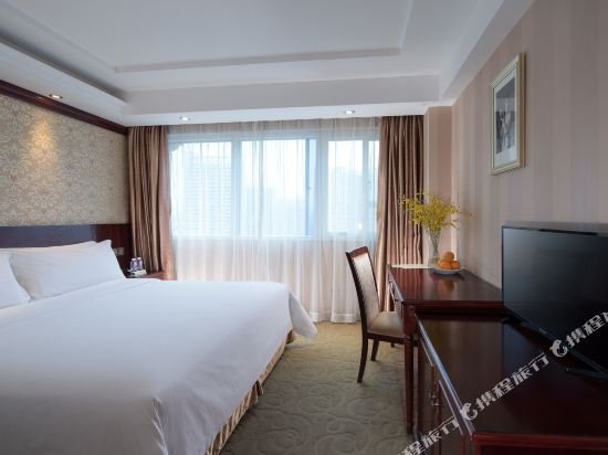Фото Vienna Hotel Shenzhen Fenghuang Road