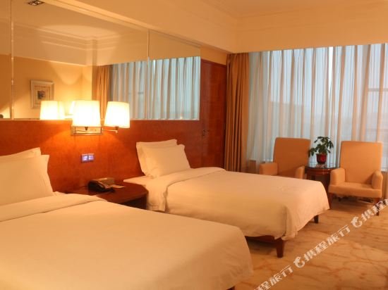 Фото Hotel Fisher