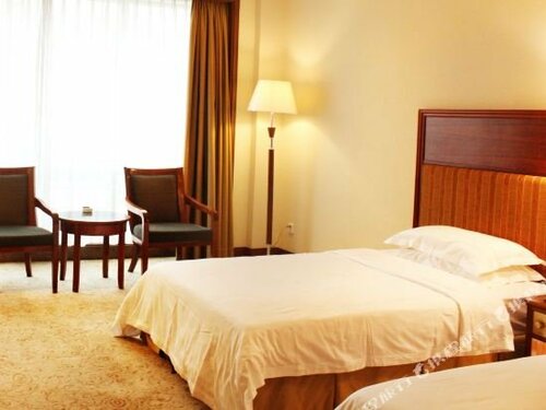 Гостиница Gladden Hotel Shilong в Дунгуани