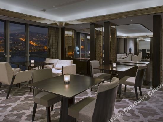 Фото Sheraton Qingdao Licang Hotel