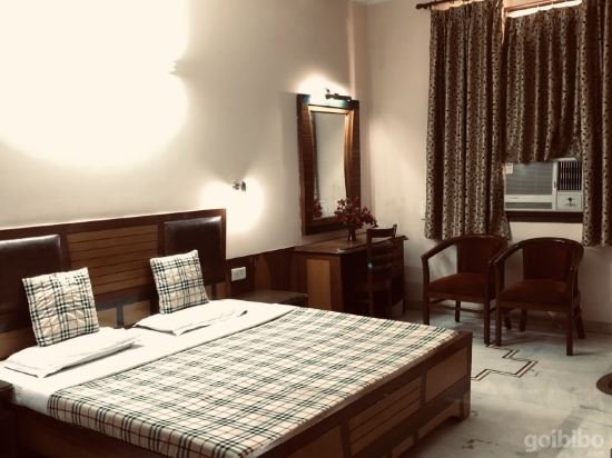 Фото Hotel C Park Inn