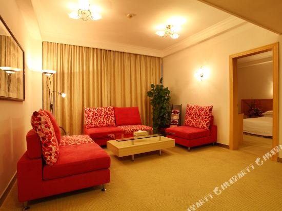 Фото Guangzhou Sanyu Hotel