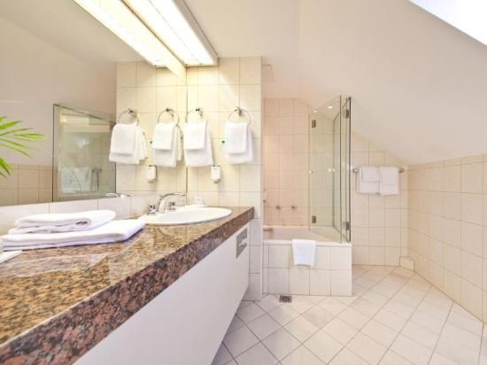 Фото Novum Hotel Madison