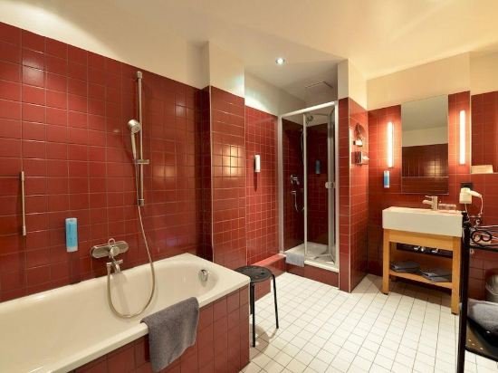 Фото Auszeit Hotel Düsseldorf