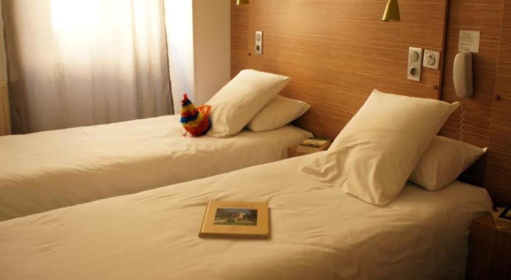 Фото Hôtel Edmond Rostand