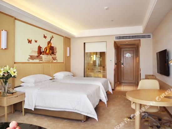 Фото Sheraton Zhanjiang Hotel