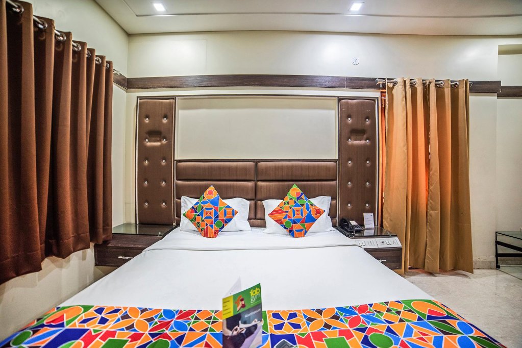 Фото Fabhotel Santoor