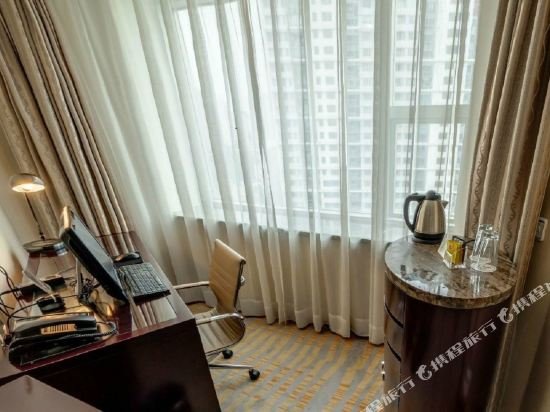 Фото Jiangsu Hotel