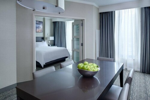 Гостиница Chicago Marriott Suites O'Hare