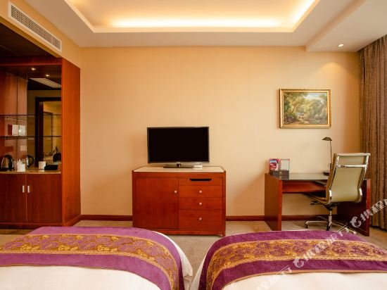 Фото GreenTree Eastern Quzhou Hewu Road Hotel