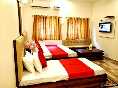 Гостиница City Hotel в Аллахабаде