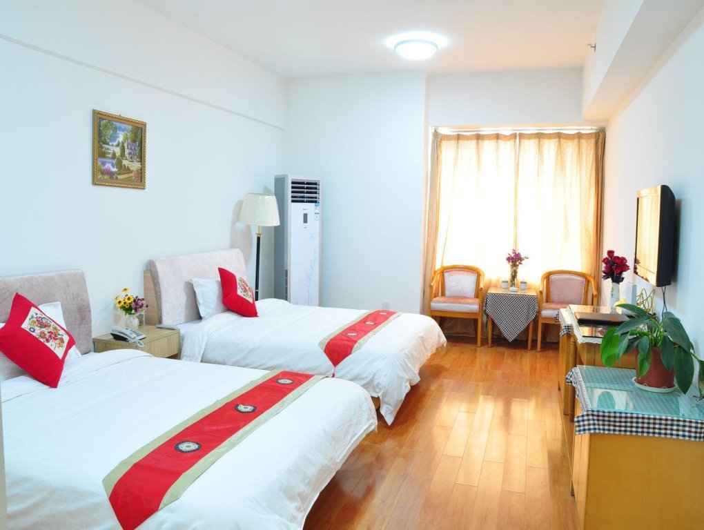 Фото Xian Golden Tree Business Hotel